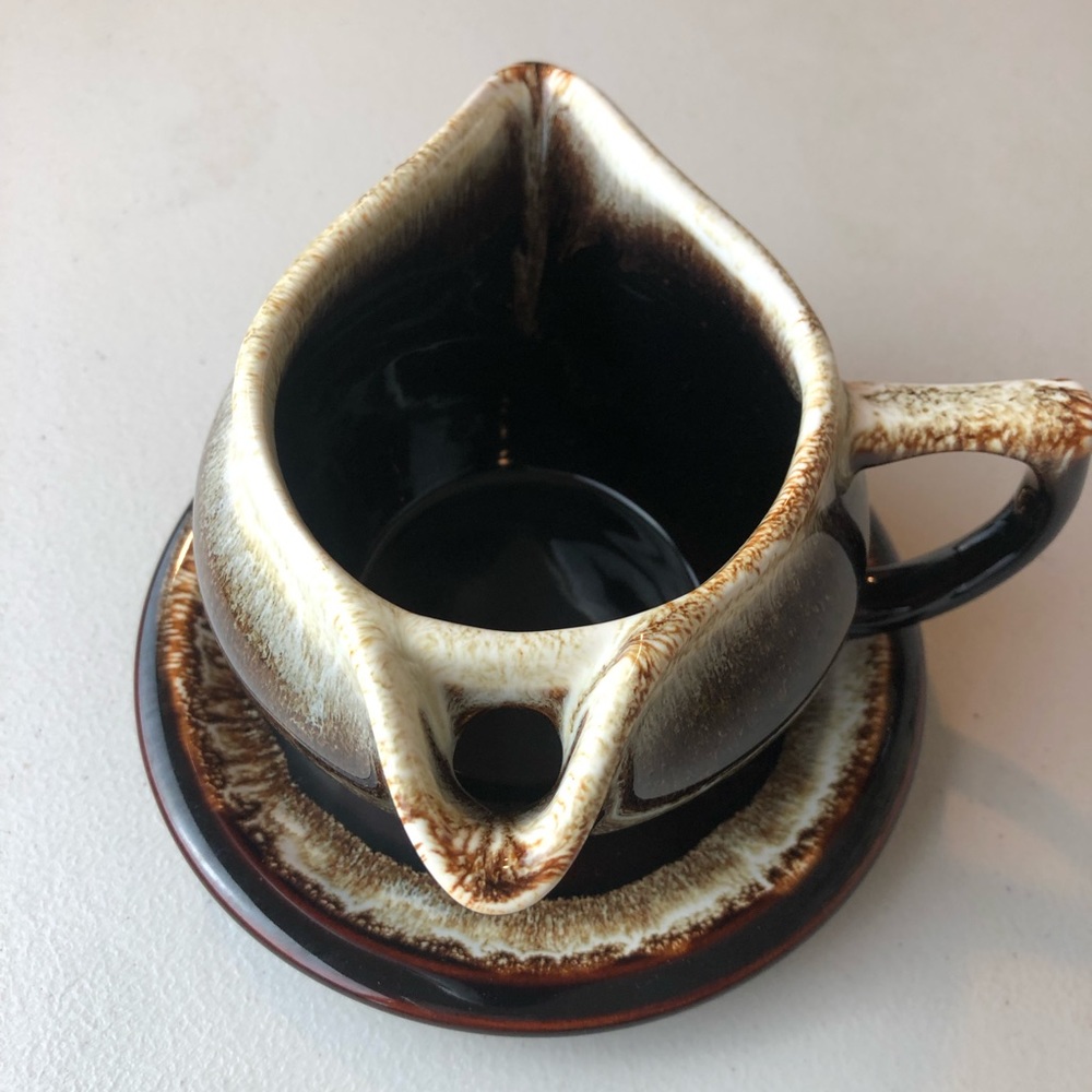 Pfaltzgraff Brown Gravy Boat Strainer & Drip Plate